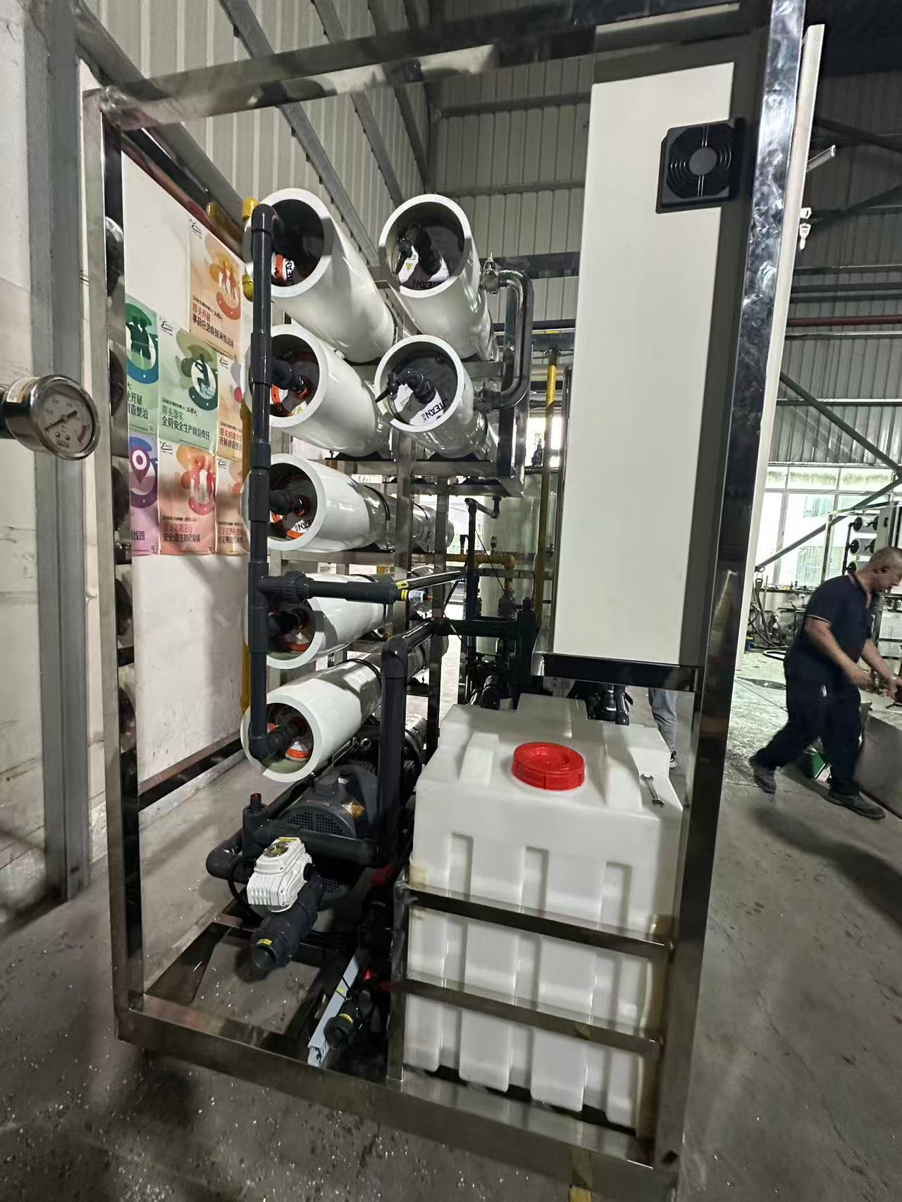 40吨每天油轮上海水淡化设备